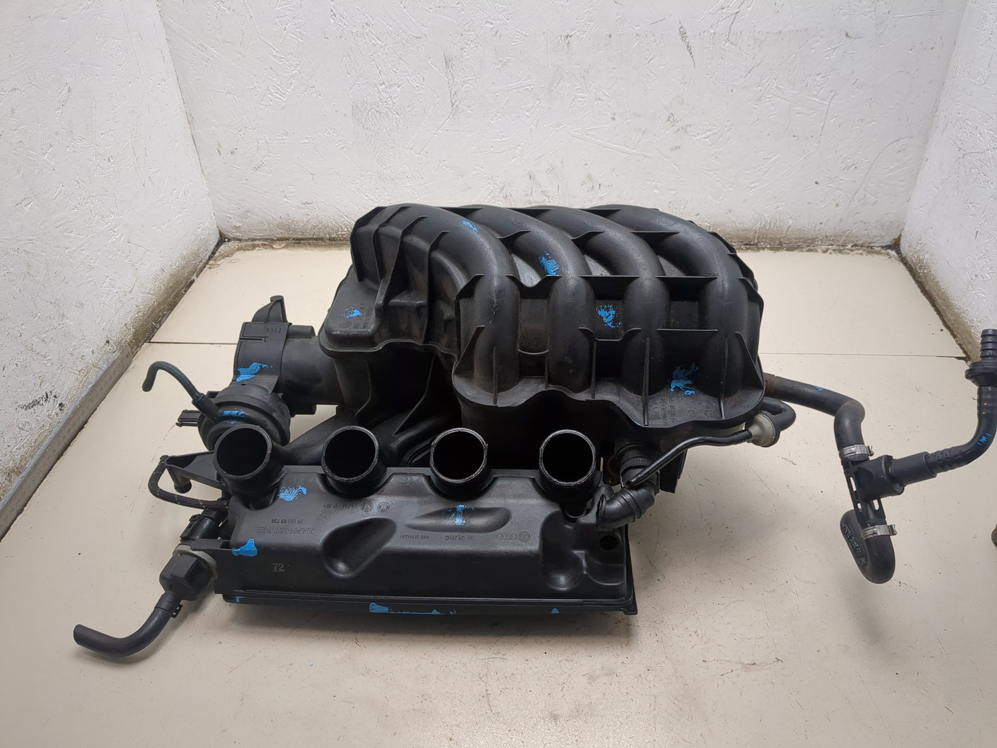 Коллектор впускной