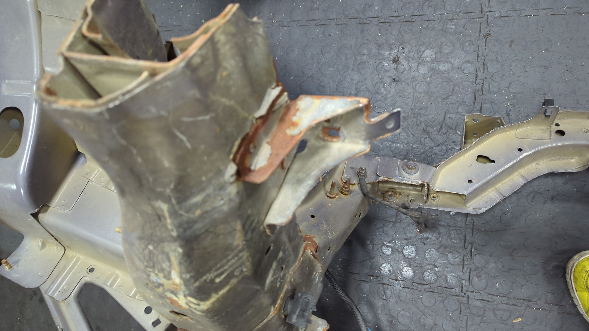 Панель передняя (телевизор)