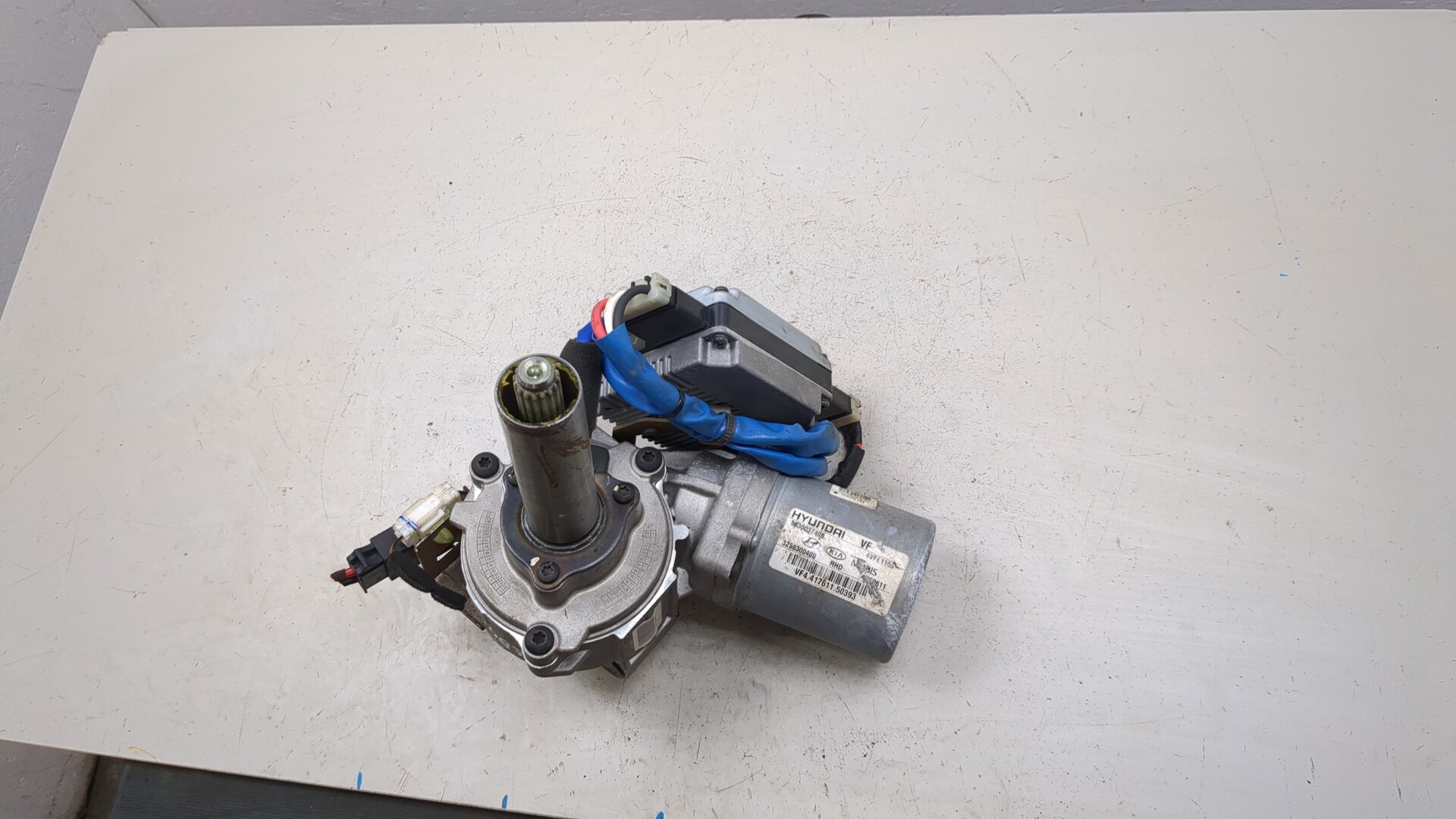 Серводвигатель рулевой рейки