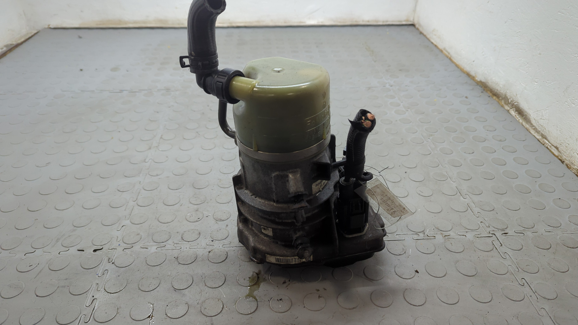 Насос ГУР (гидроусилитель руля)