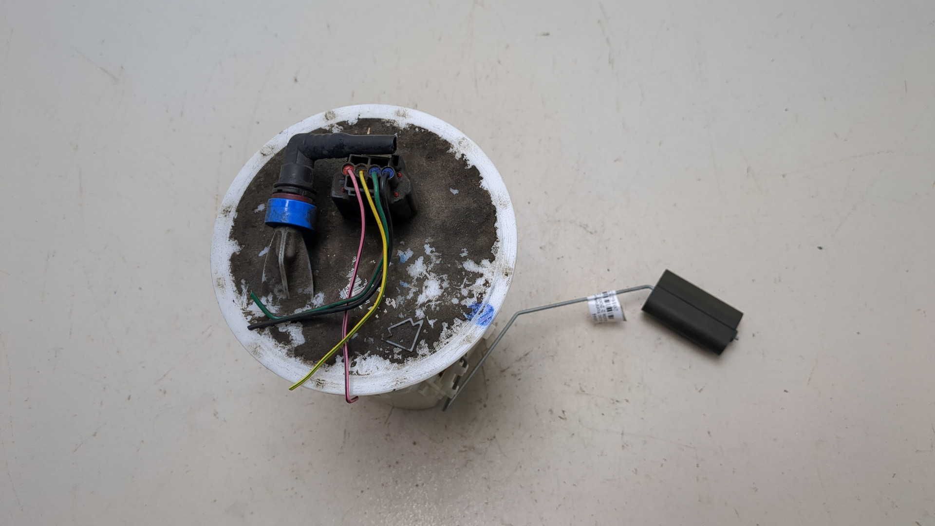 Насос топливный электрический