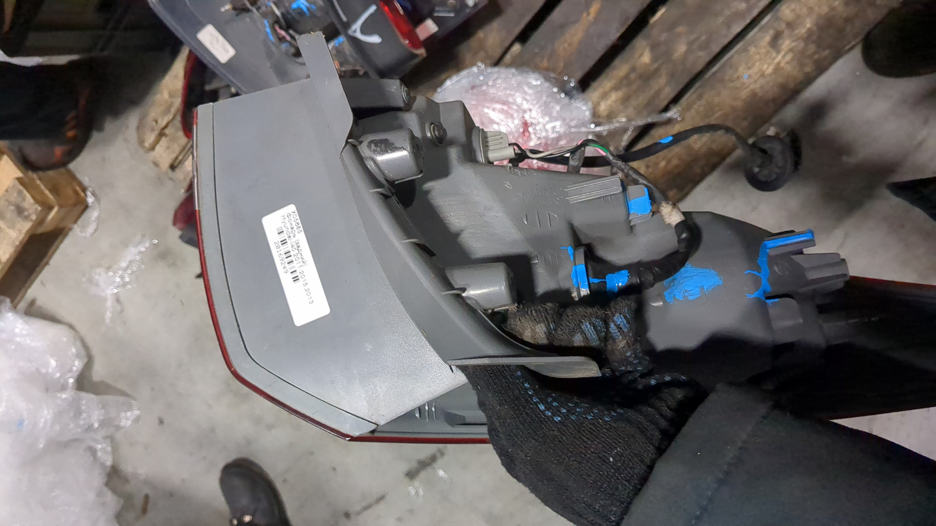 Фонарь задний правый