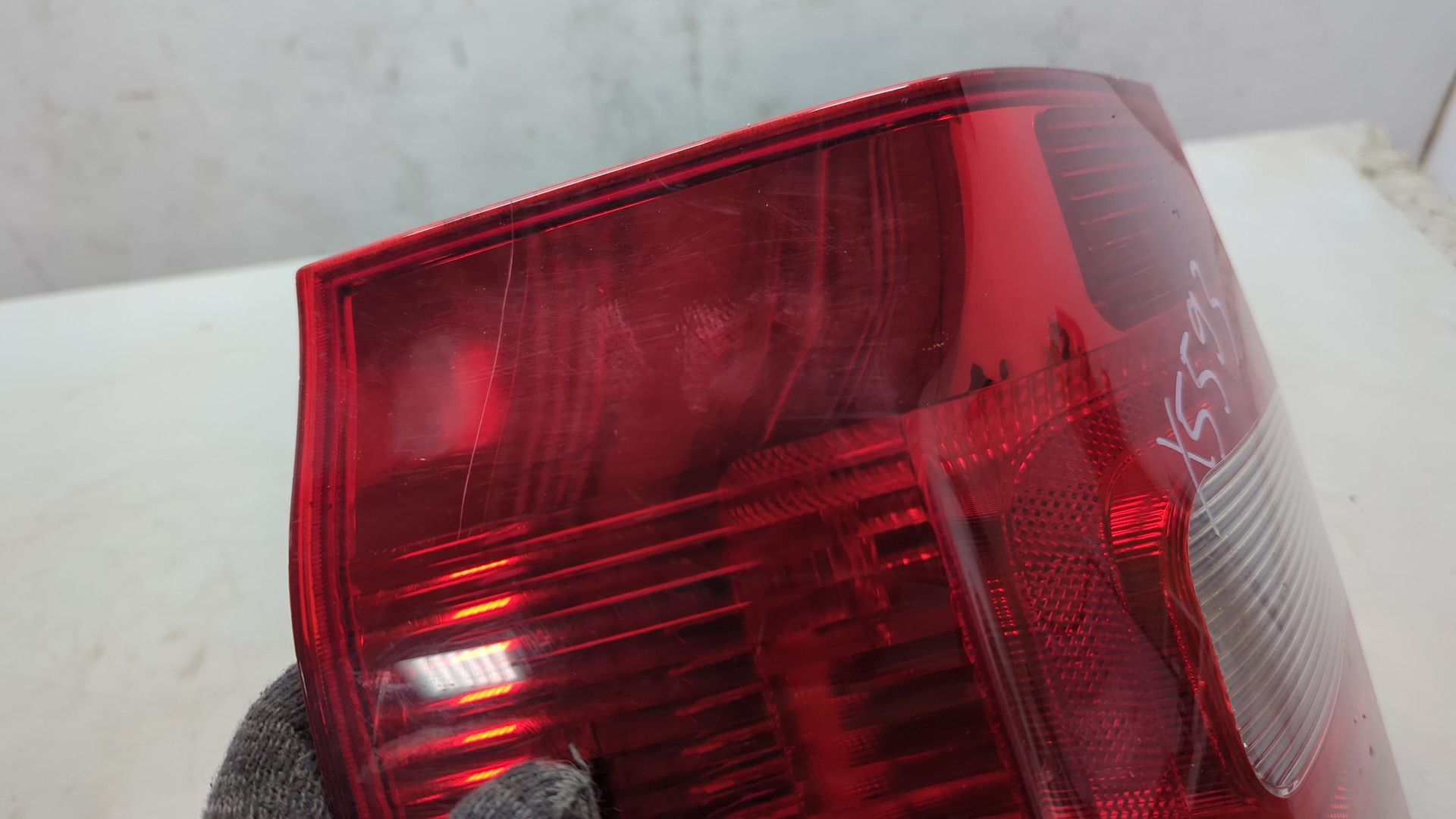 Фонарь задний левый