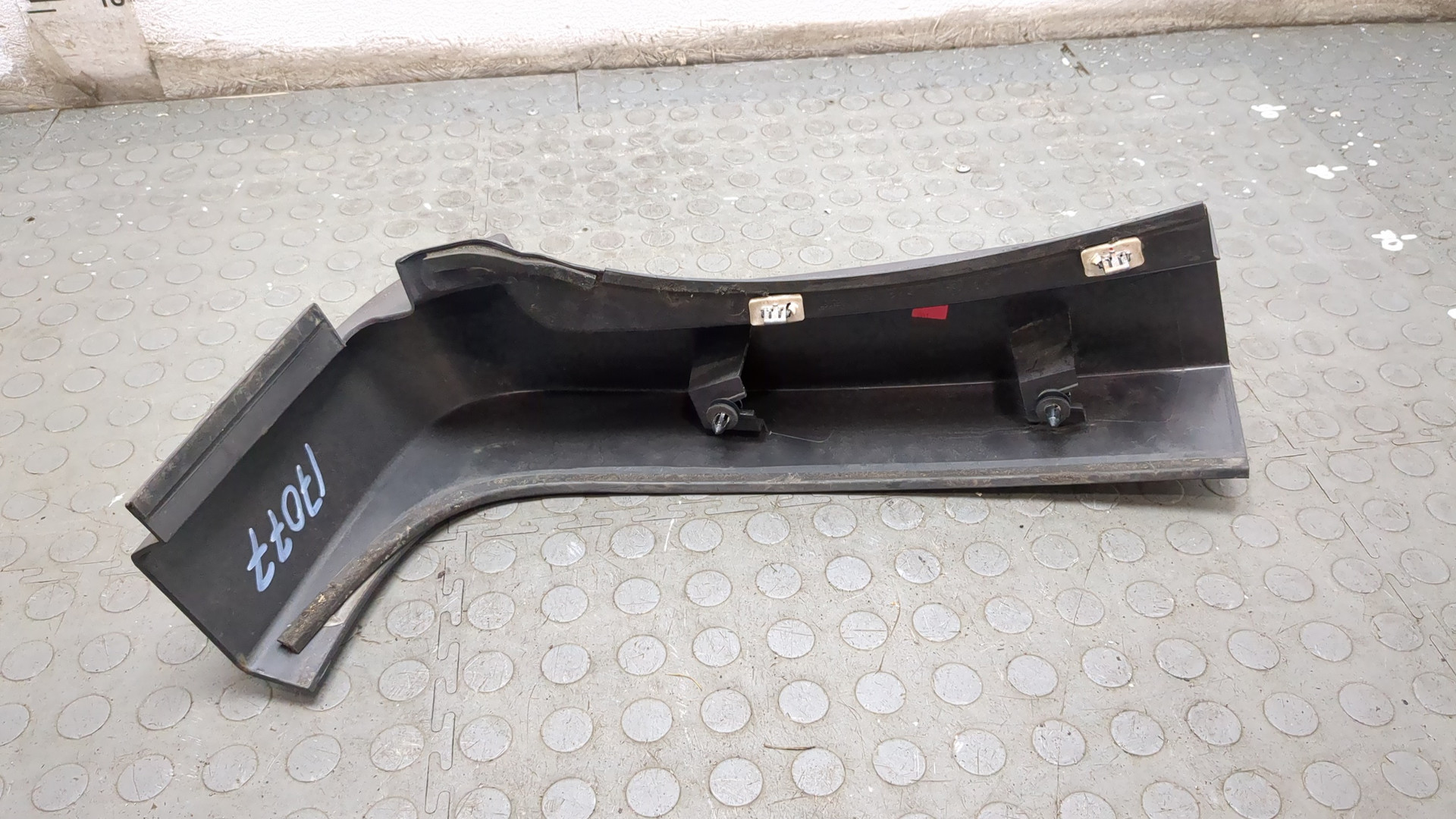 Накладка (кузов наружные)