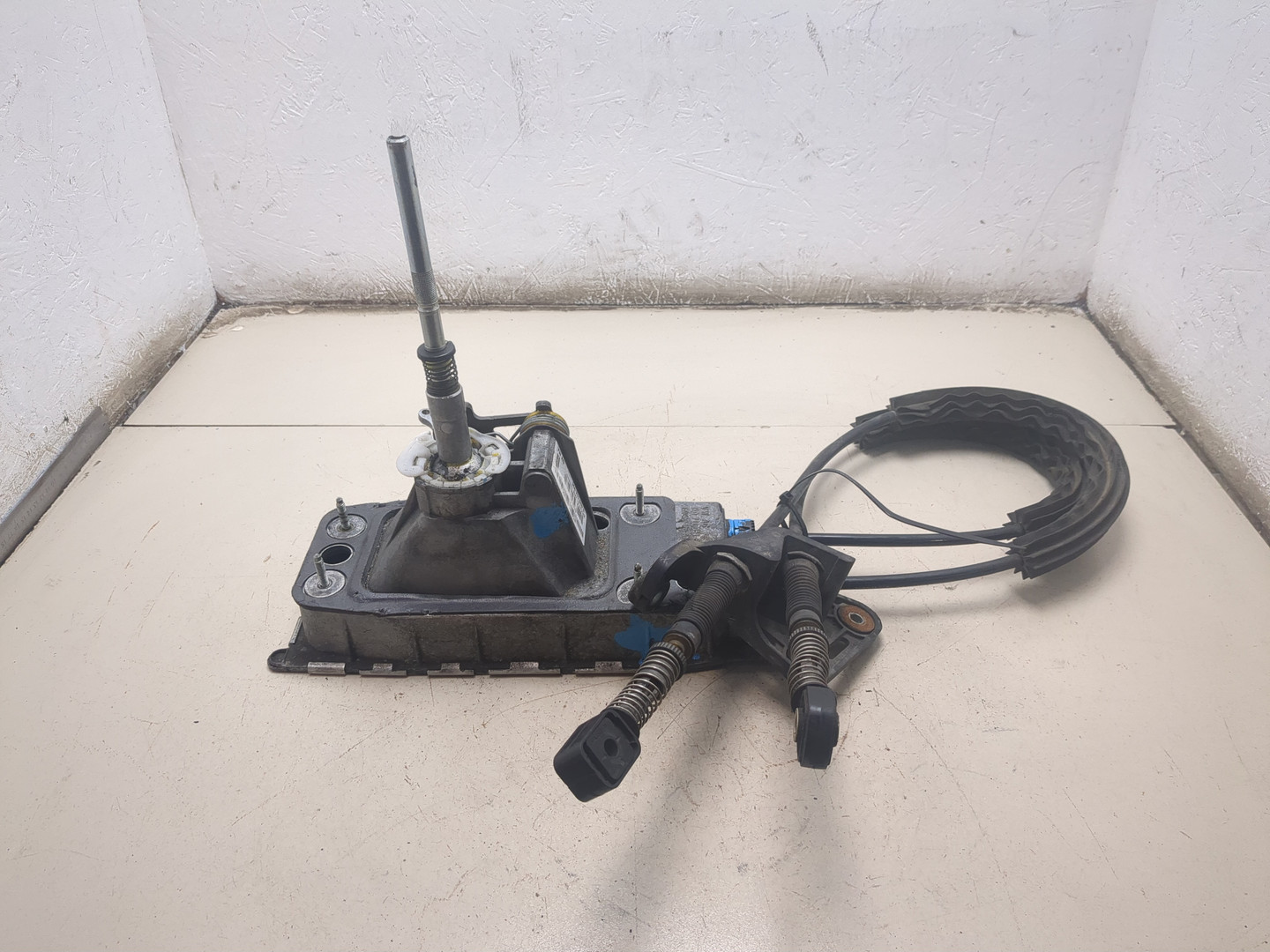 Кулиса МКПП / АКПП