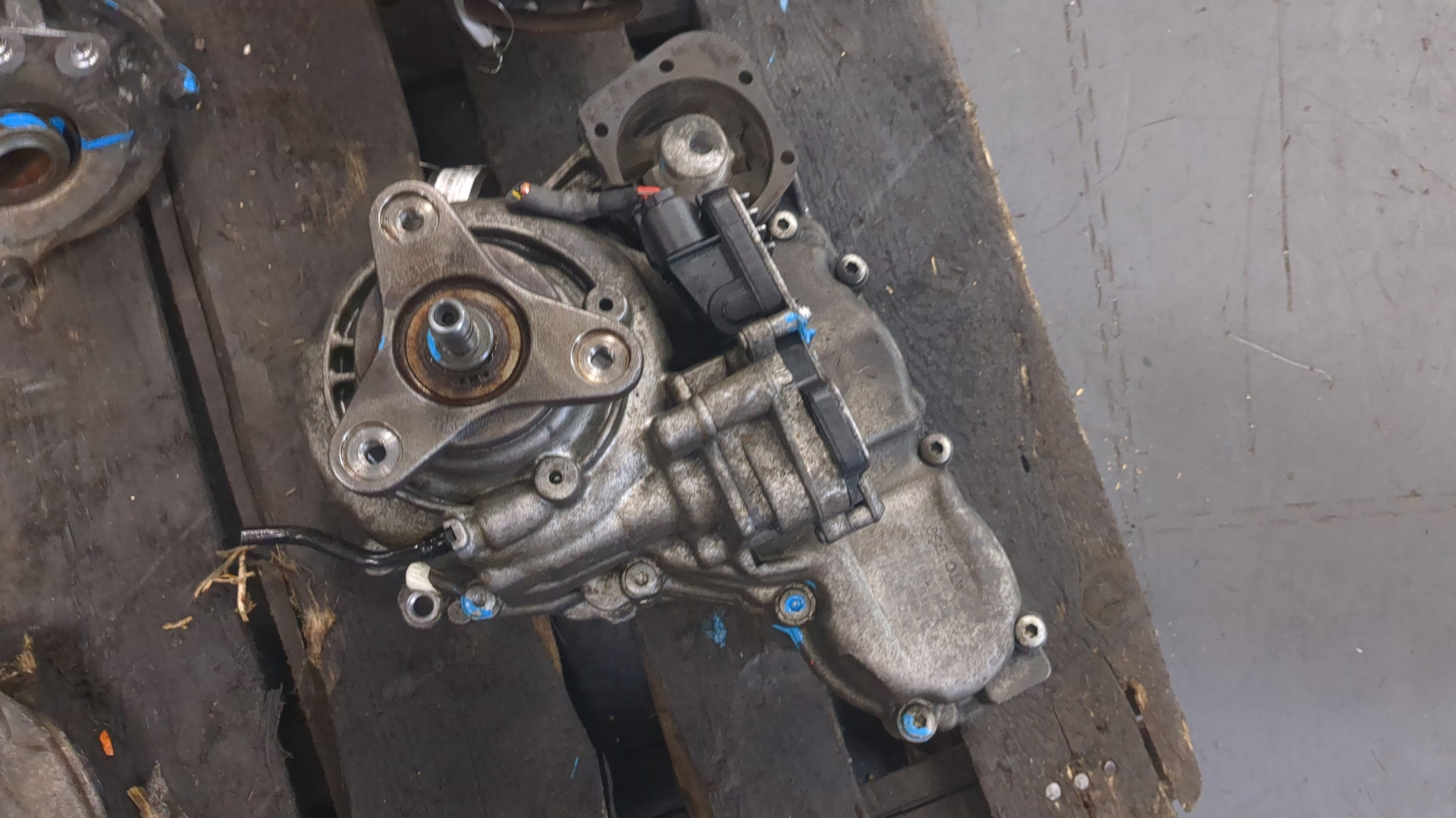 Коробка раздаточная