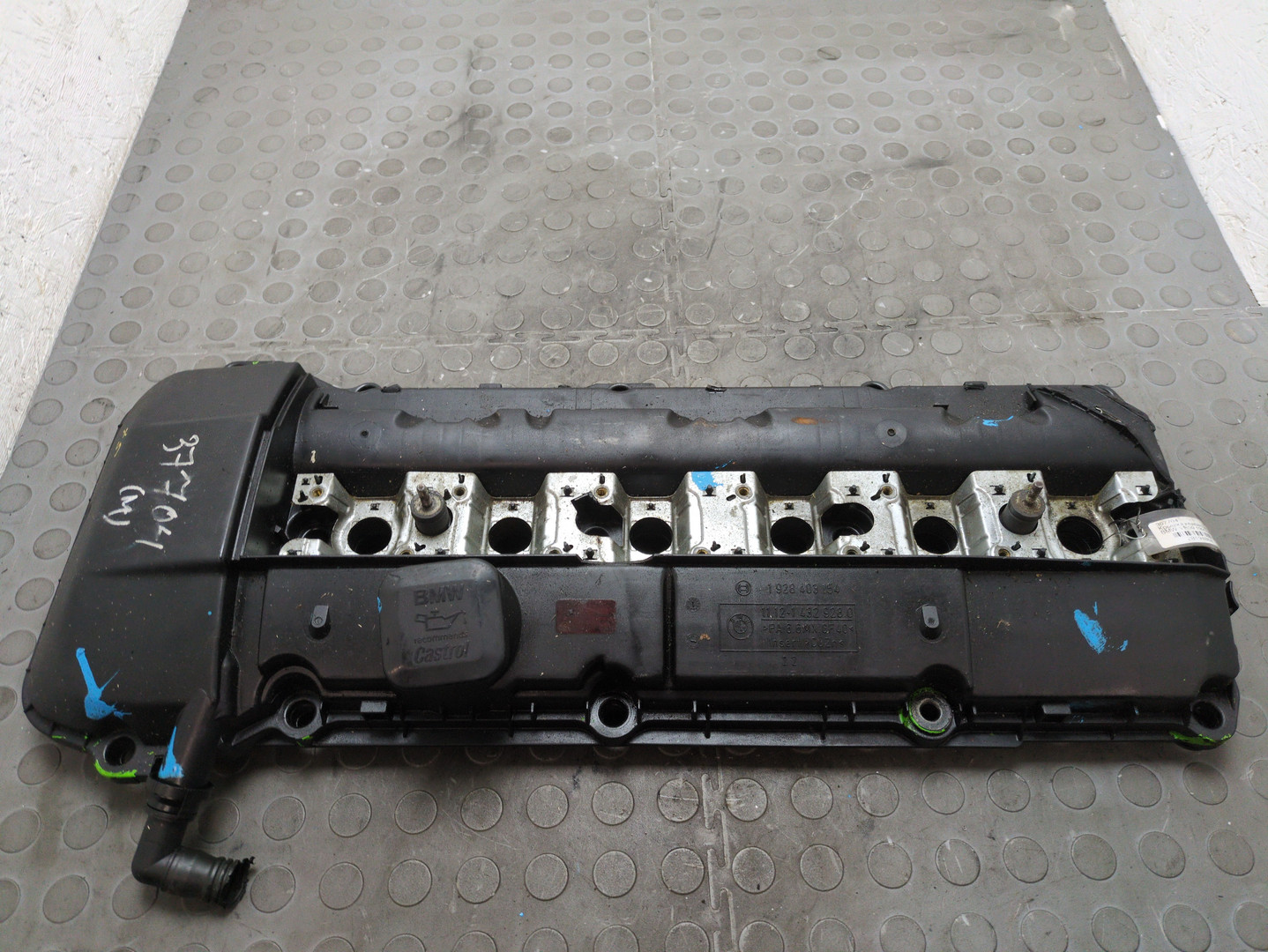 Крышка клапанная ГБЦ