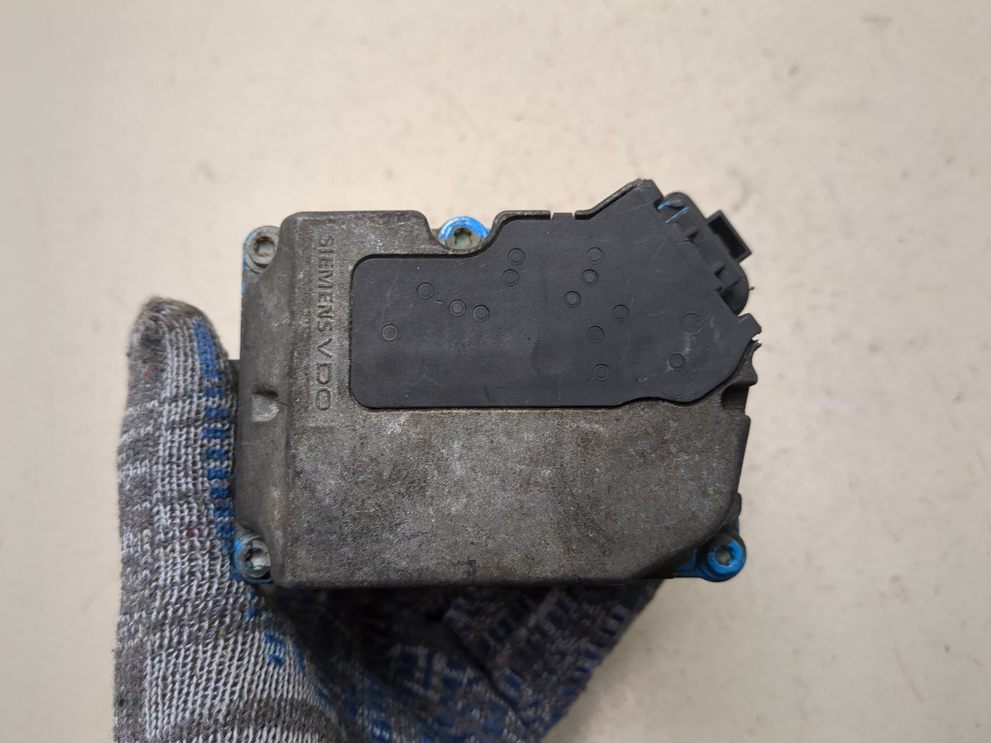 Заслонка дроссельная электрическая