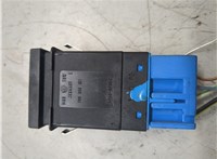 Кнопка обогрева стекла Volkswagen Transporter 4 1991-2003 20209269 #3