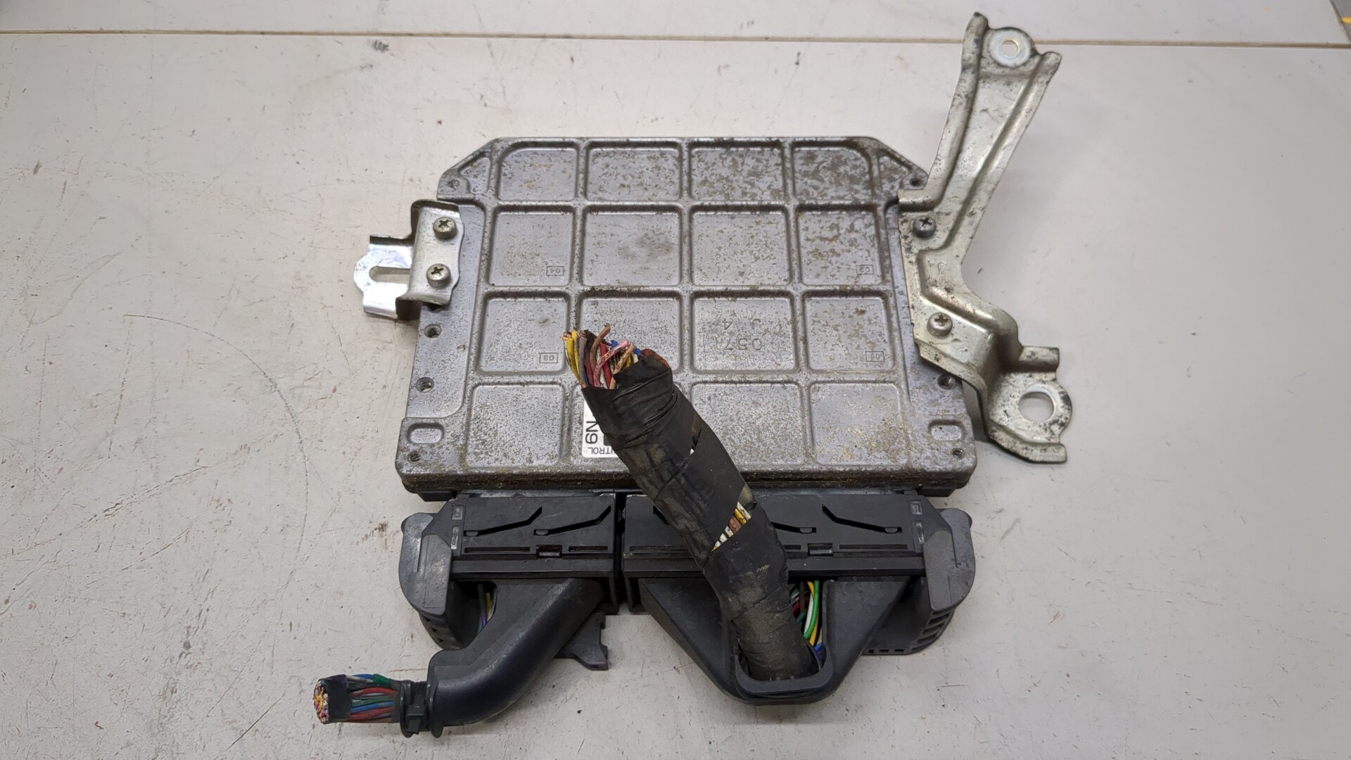 Блок управления двигателем