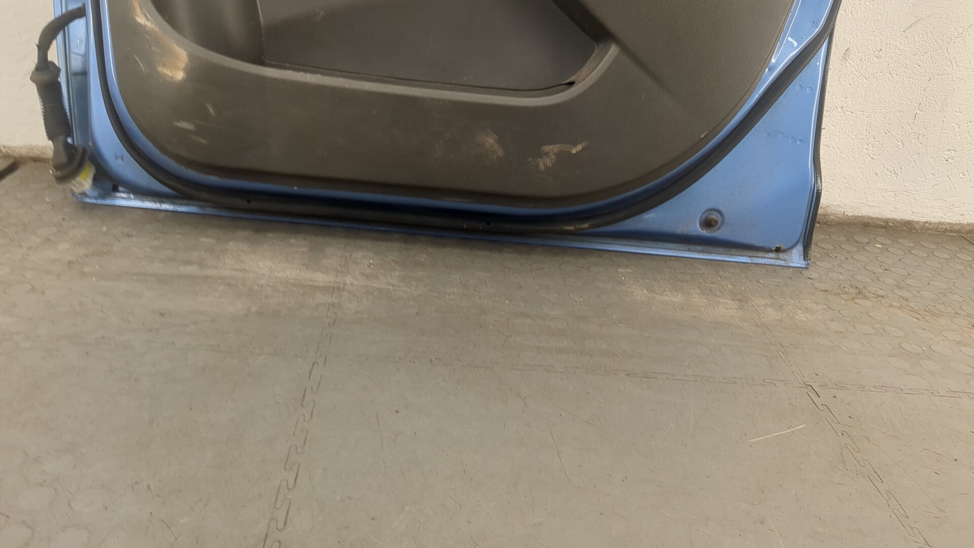 Дверь передняя правая