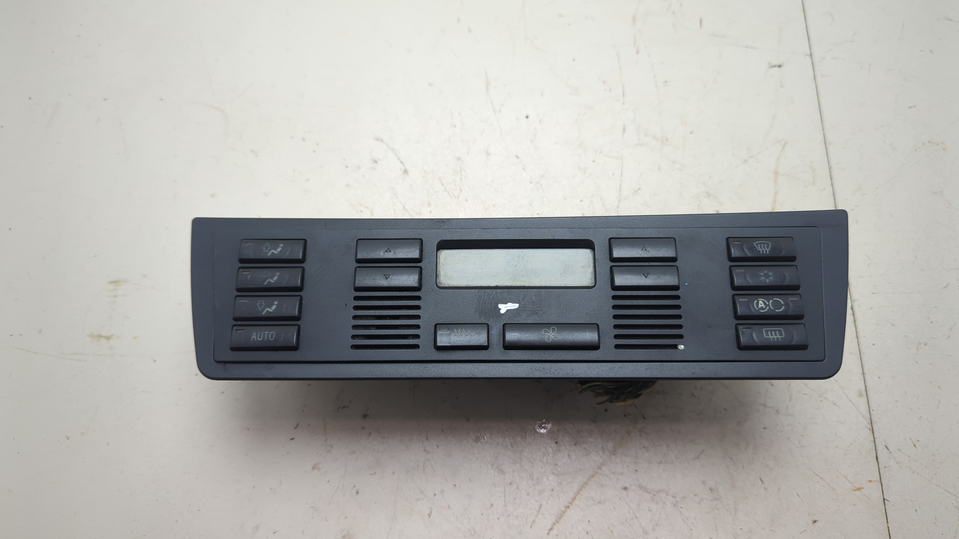 Переключатель отопителя