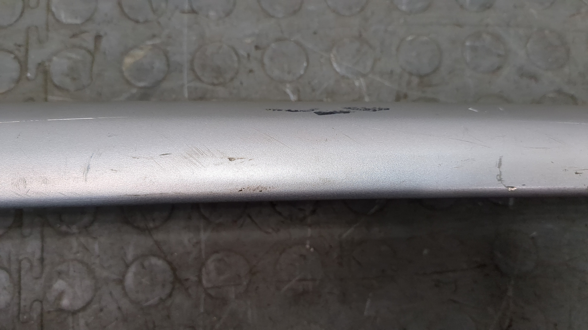 Рейлинг (релинг) левый (планка на крышу)