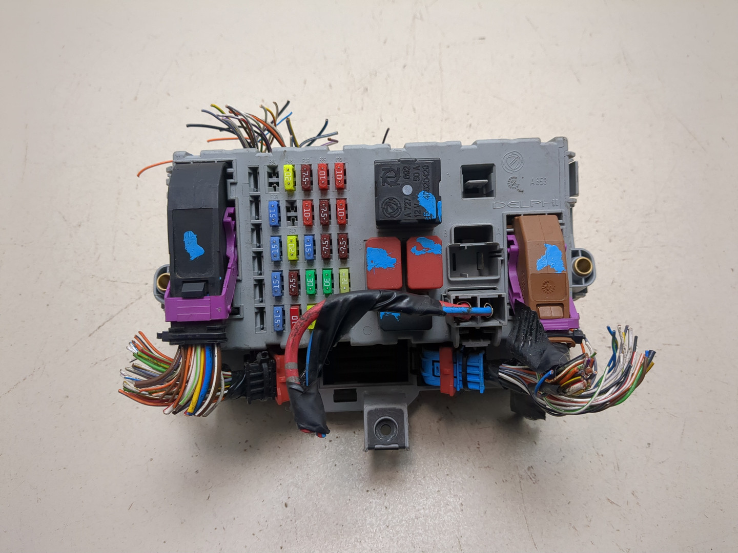 Блок предохранителей