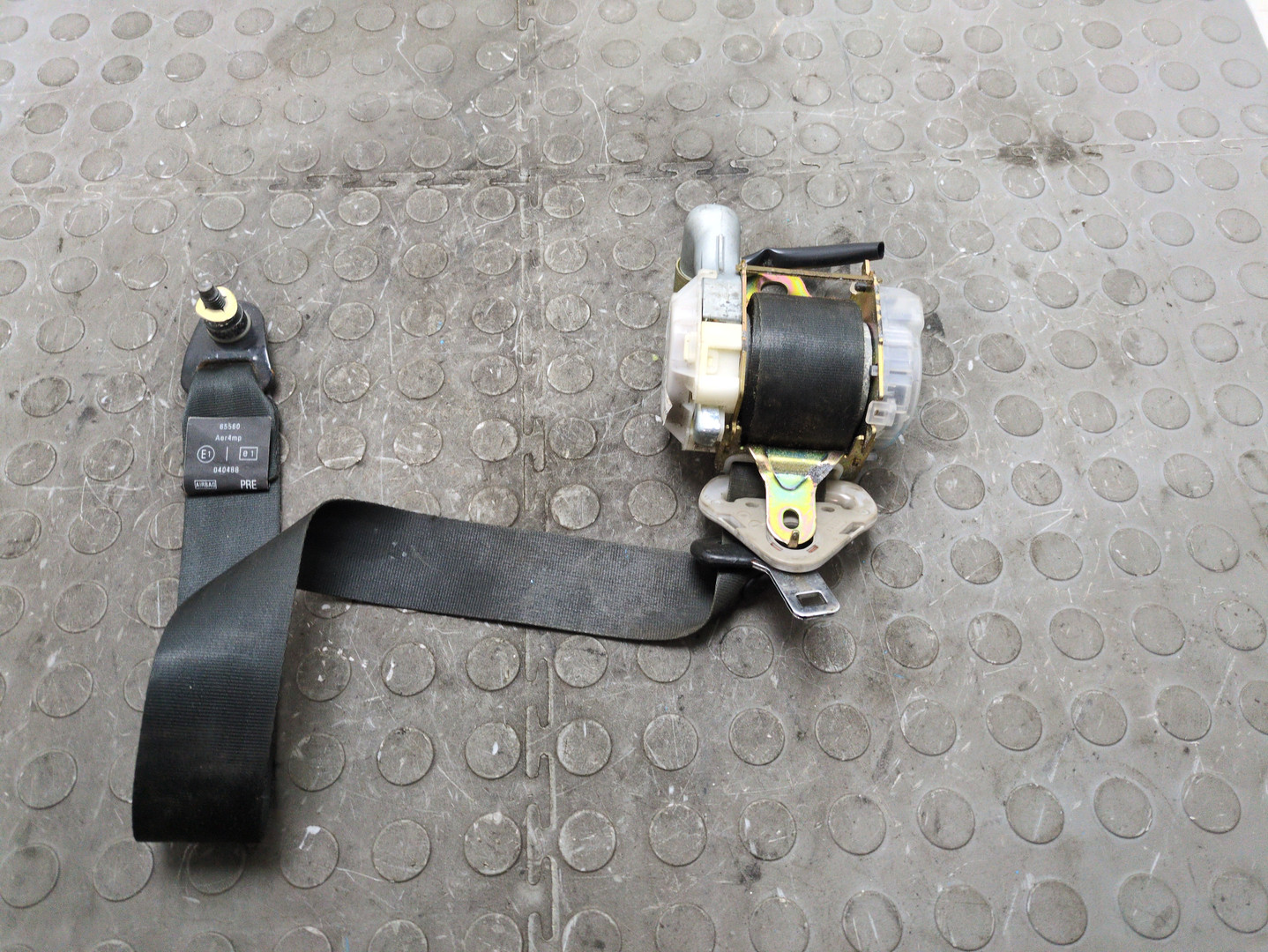 Ремень безопасности