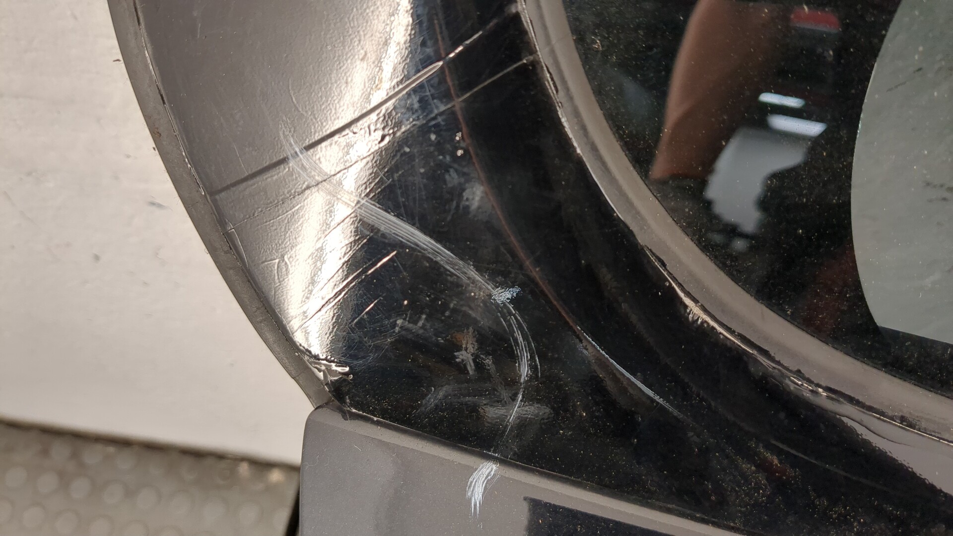 Дверь задняя правая