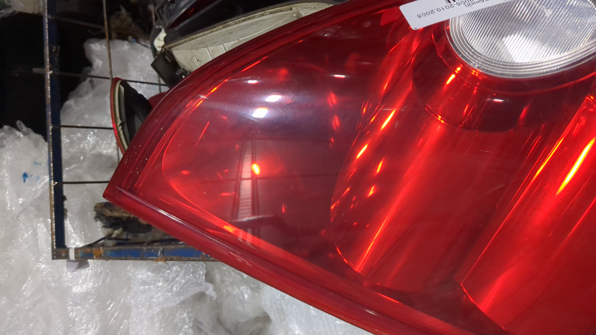 Фонарь задний левый