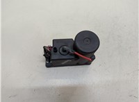  Компрессор центрального замка Audi A4 (B5) 1994-2000 20245447 #2