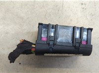  Блок предохранителей Volkswagen Transporter 5 2003-2009 20248699 #3