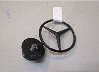  Эмблема Mercedes E W211 2002-2009 20249756 #1