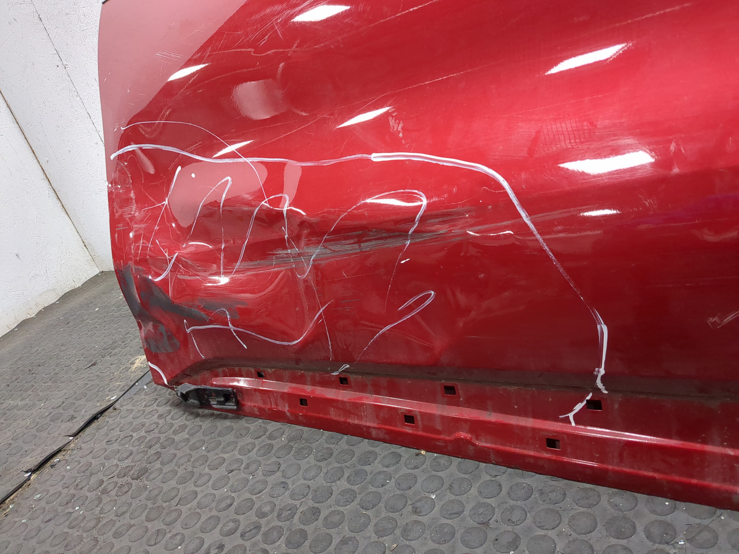 Дверь передняя левая