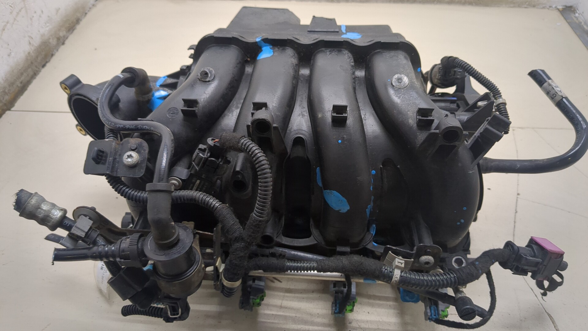 Коллектор впускной