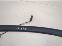  Накладка крышки багажника (двери) Lincoln Navigator 2006-2014 20254411 #1