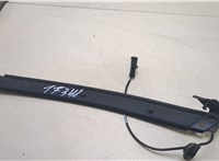  Накладка крышки багажника (двери) Lincoln Navigator 2006-2014 20254414 #1