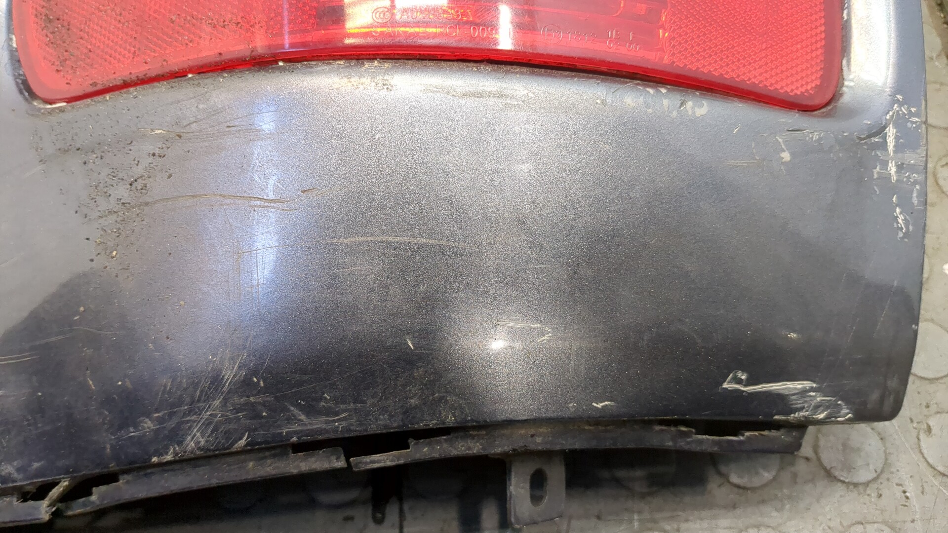 Накладка заднего бампера левая