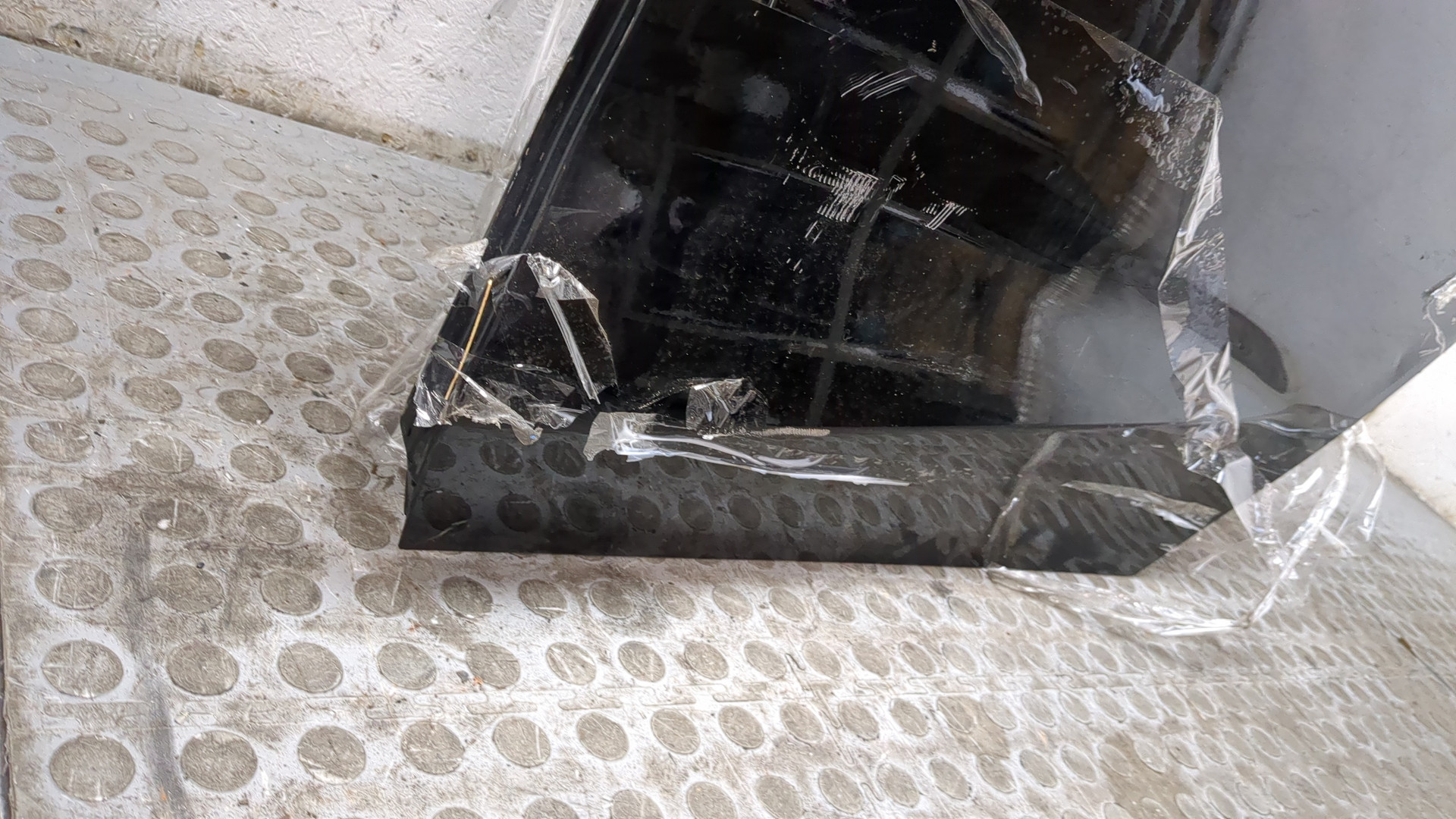 Дверь задняя левая