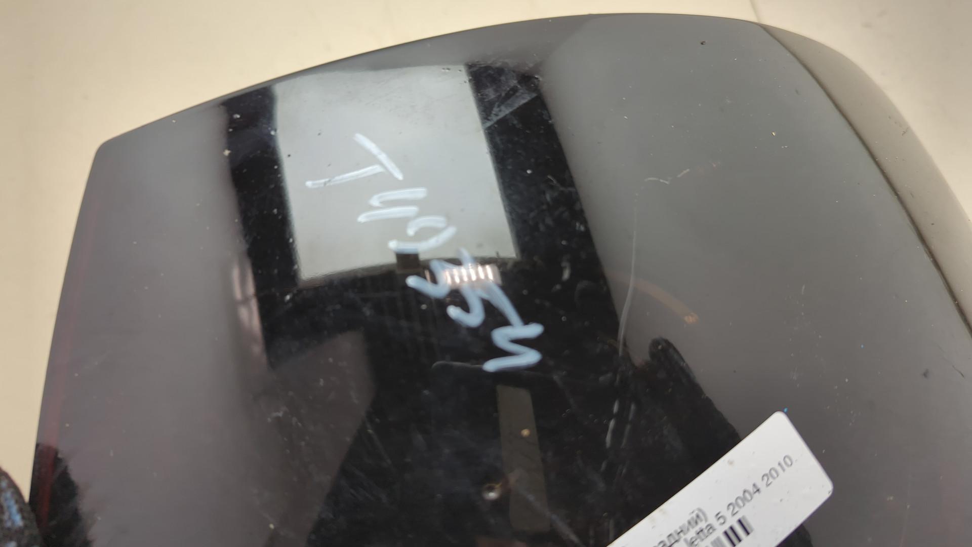 Фонарь задний правый