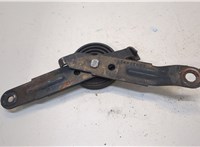  Петля капота Chevrolet Tahoe 1999-2006 20261320 #2