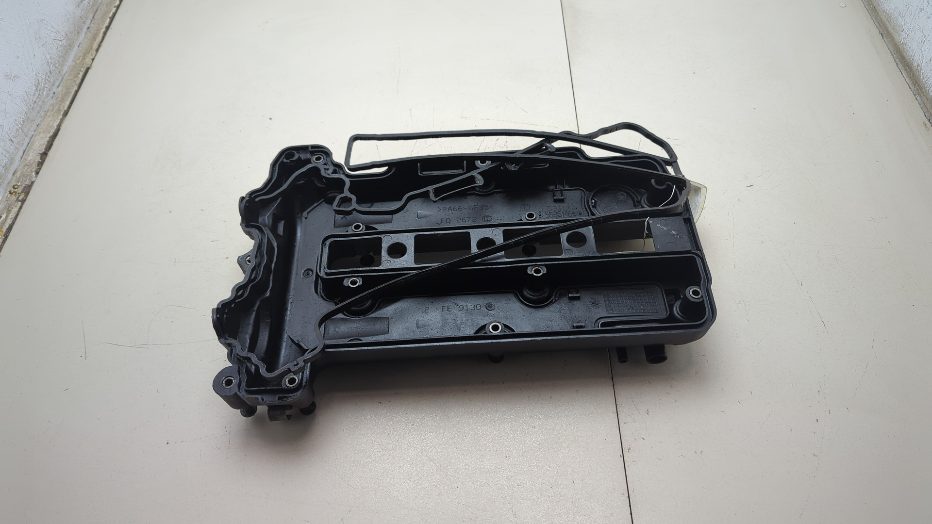 Крышка клапанная ГБЦ