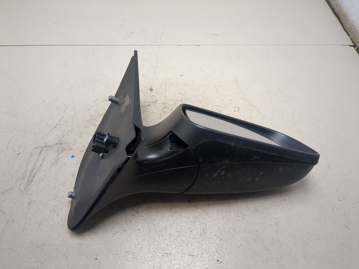 Зеркало правое электрическое