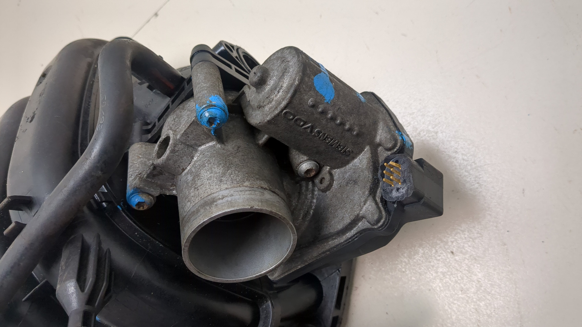 Коллектор впускной