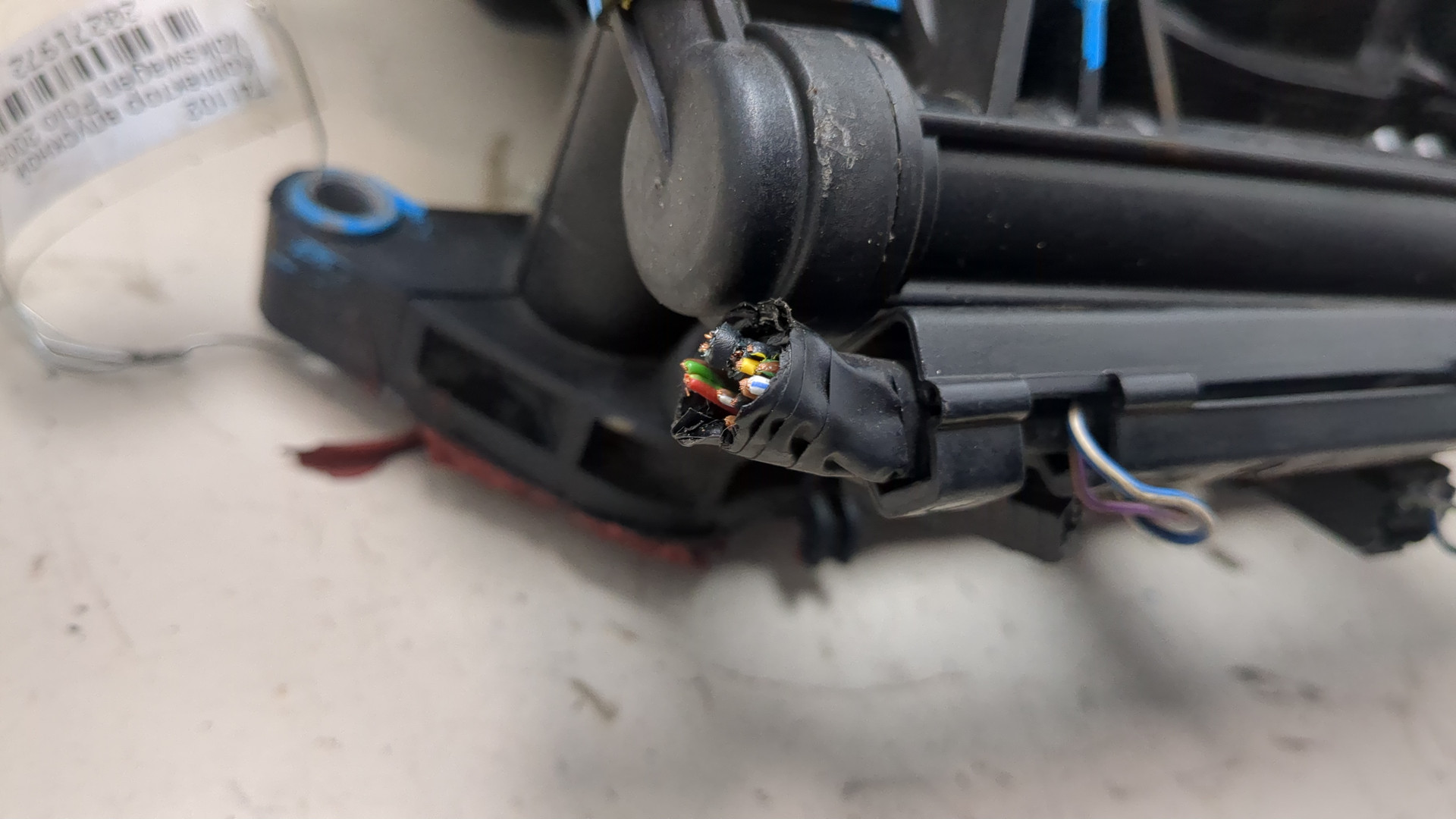 Коллектор впускной