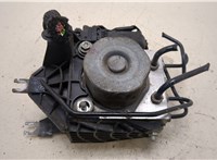 Блок АБС, насос (ABS, ESP, ASR) Mercedes A W176 2012-2018 20272870 #1