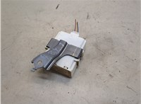 Блок управления центральным замком Toyota Tundra 2007-2013 20275125 #2