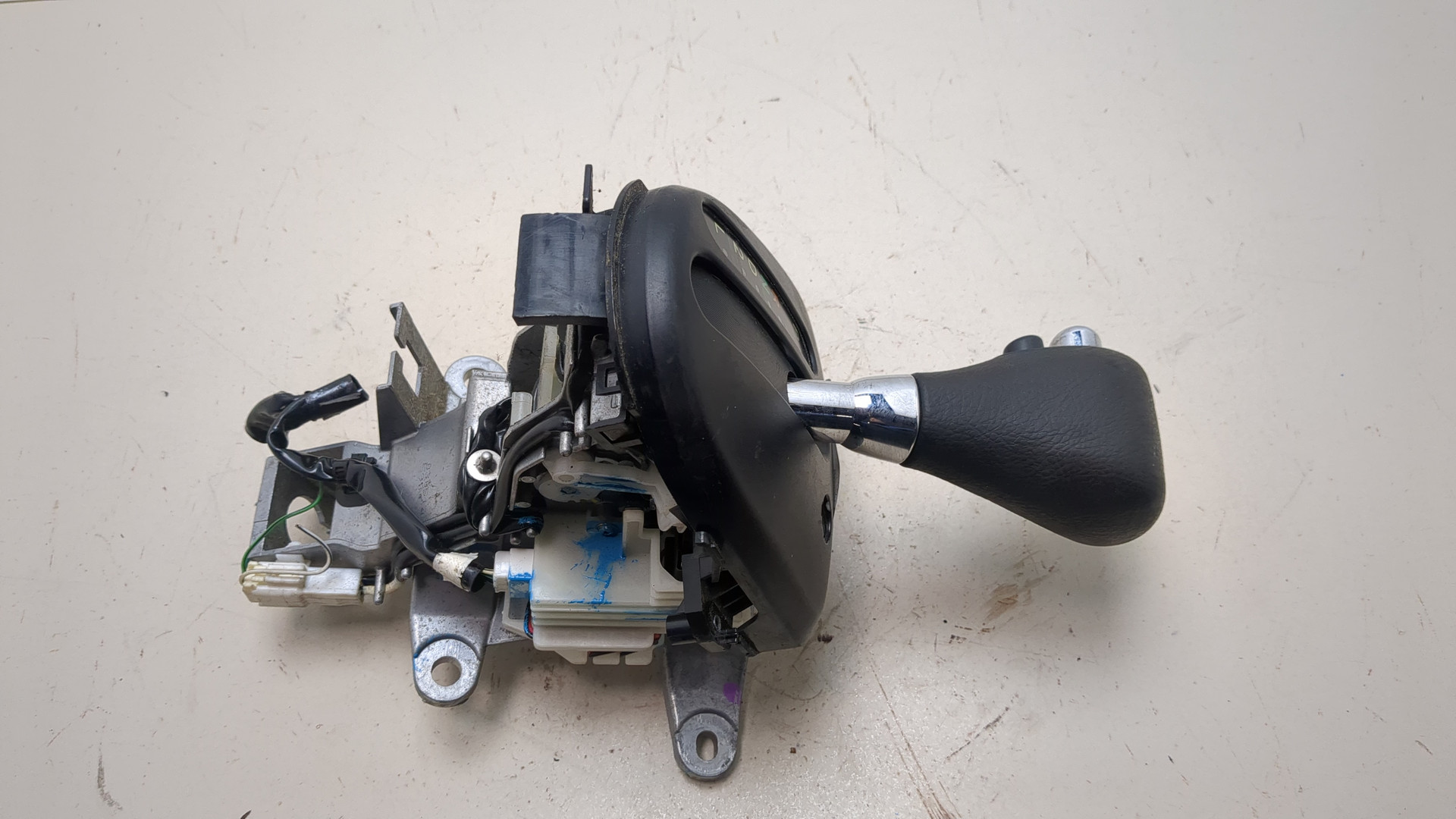 Кулиса МКПП / АКПП