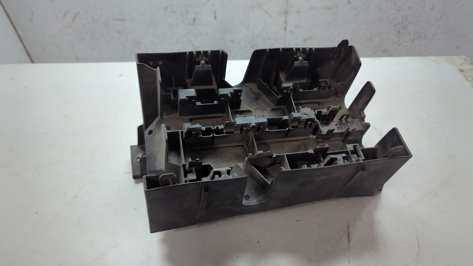 Корпус блока предохранителей