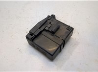  Блок реле Nissan Quest 2010-2018 20284195 #1