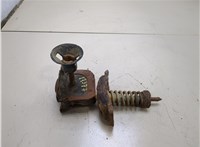  Кронштейн запасного колеса Toyota Sequoia 2008- 20285491 #1