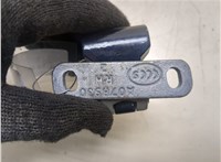8U0827300E Петля крышки багажника Audi Q5 2017-2020 20286440 #2