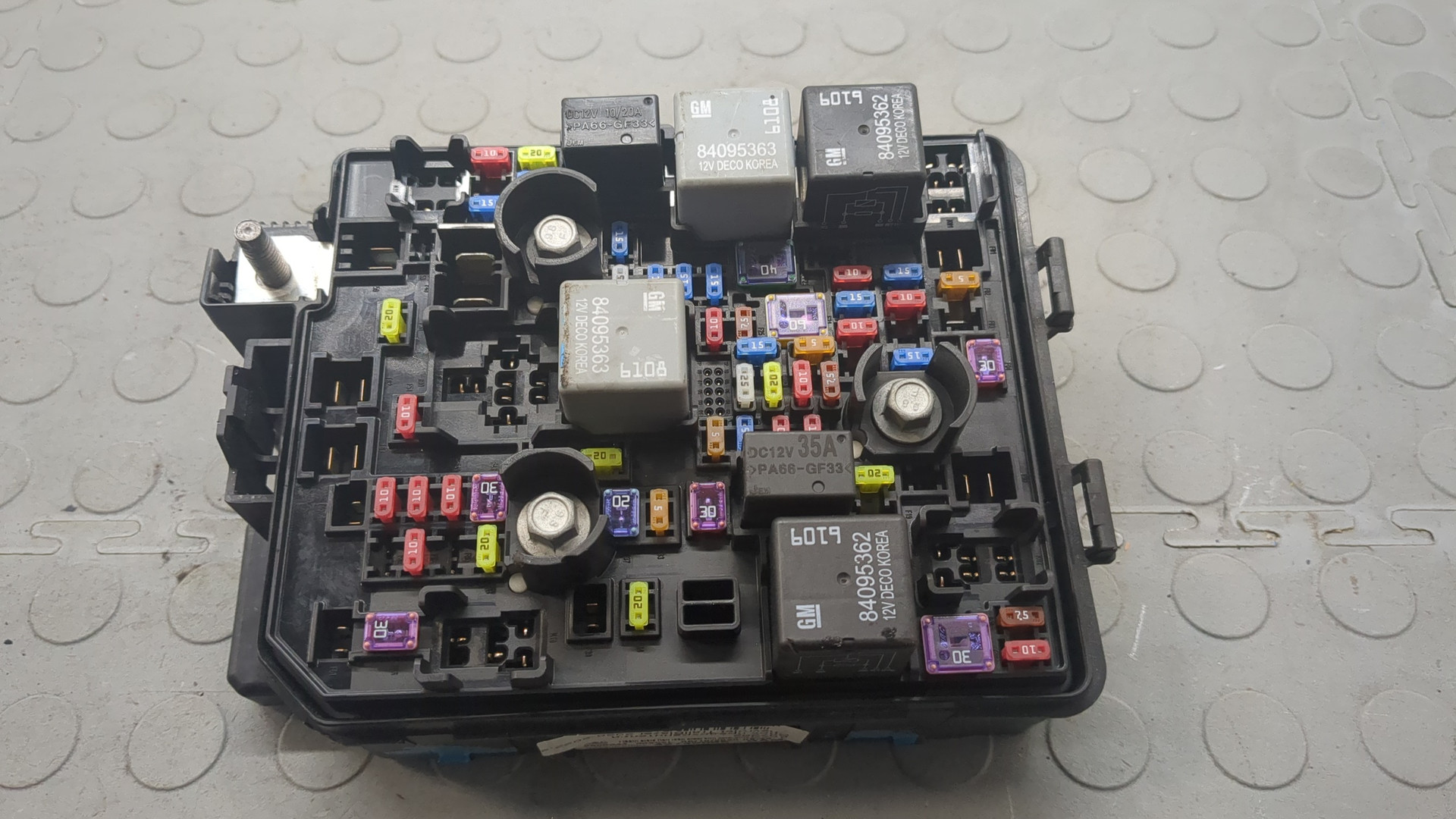 Блок предохранителей