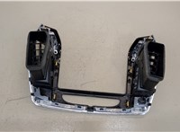  Рамка под магнитолу Chevrolet Traverse 2017-2021 20289020 #2