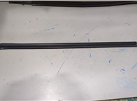  Молдинг стекла (боковое) Pontiac Vibe 1 2002-2008 20292963 #1