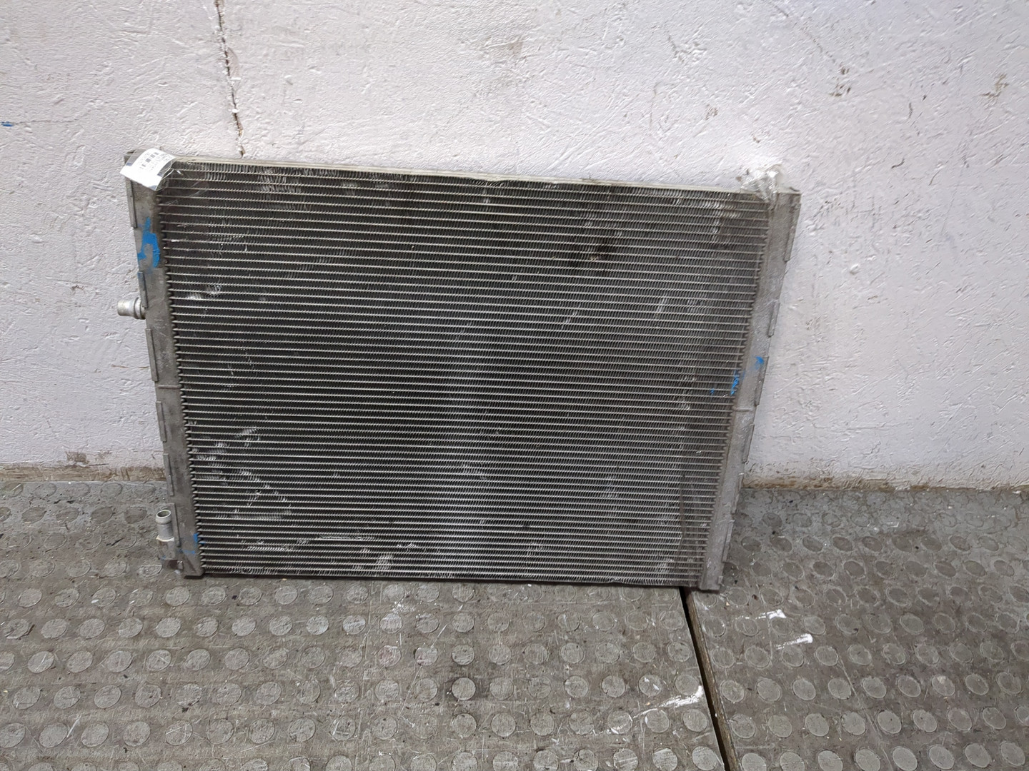 Радиатор охлаждения двигателя основной