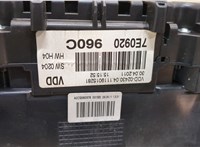  Щиток приборов (приборная панель) Volkswagen Transporter 5 2009-2015 20294315 #4