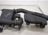  Корпус воздушного фильтра Toyota Prius 2009-2015 20299760 #1