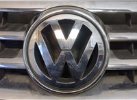  Решетка радиатора Volkswagen Touareg 2002-2007 20301547 #2